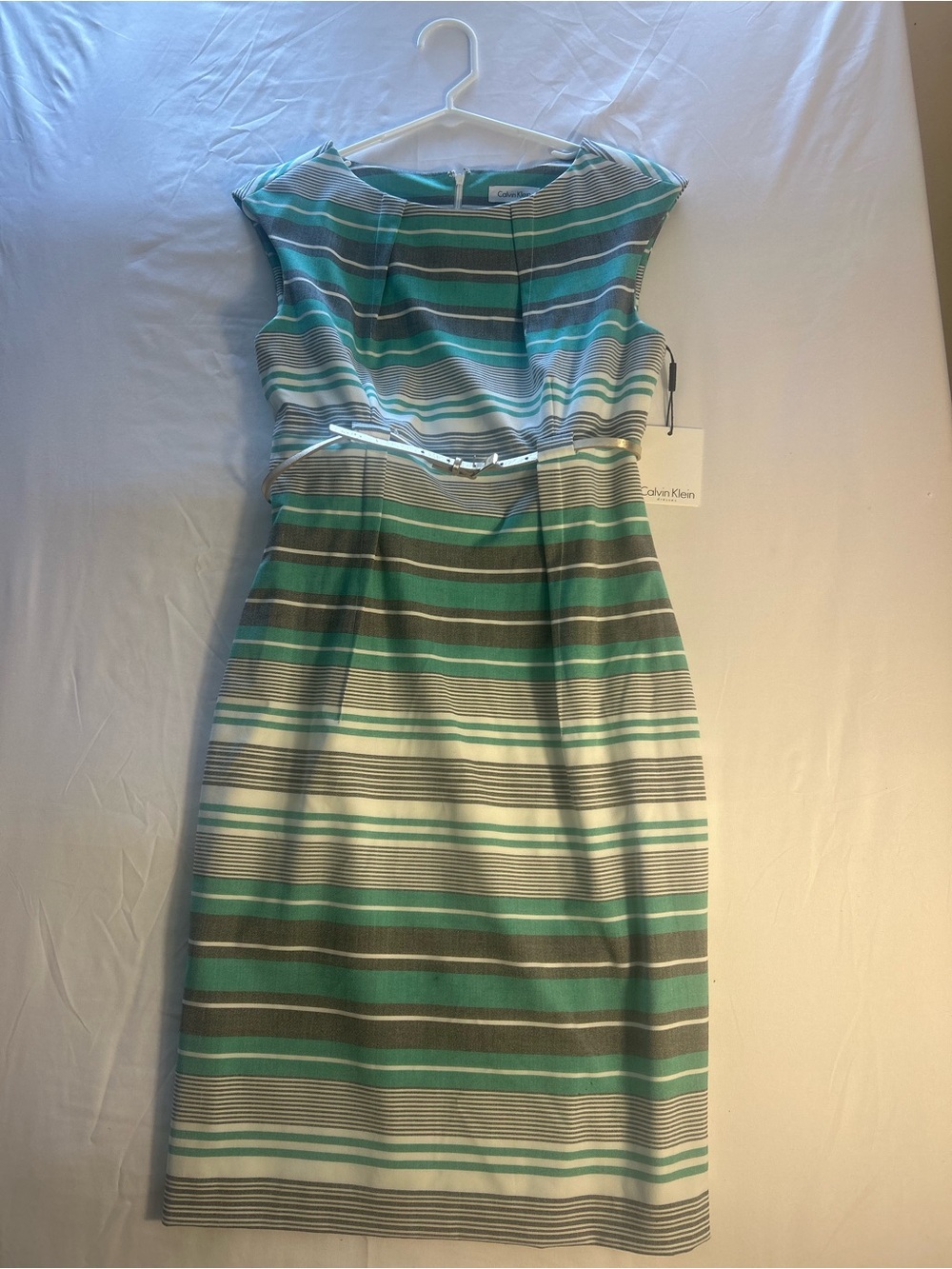 Women’s size 6 Calvin Klein Green Stripe Sheath Dress